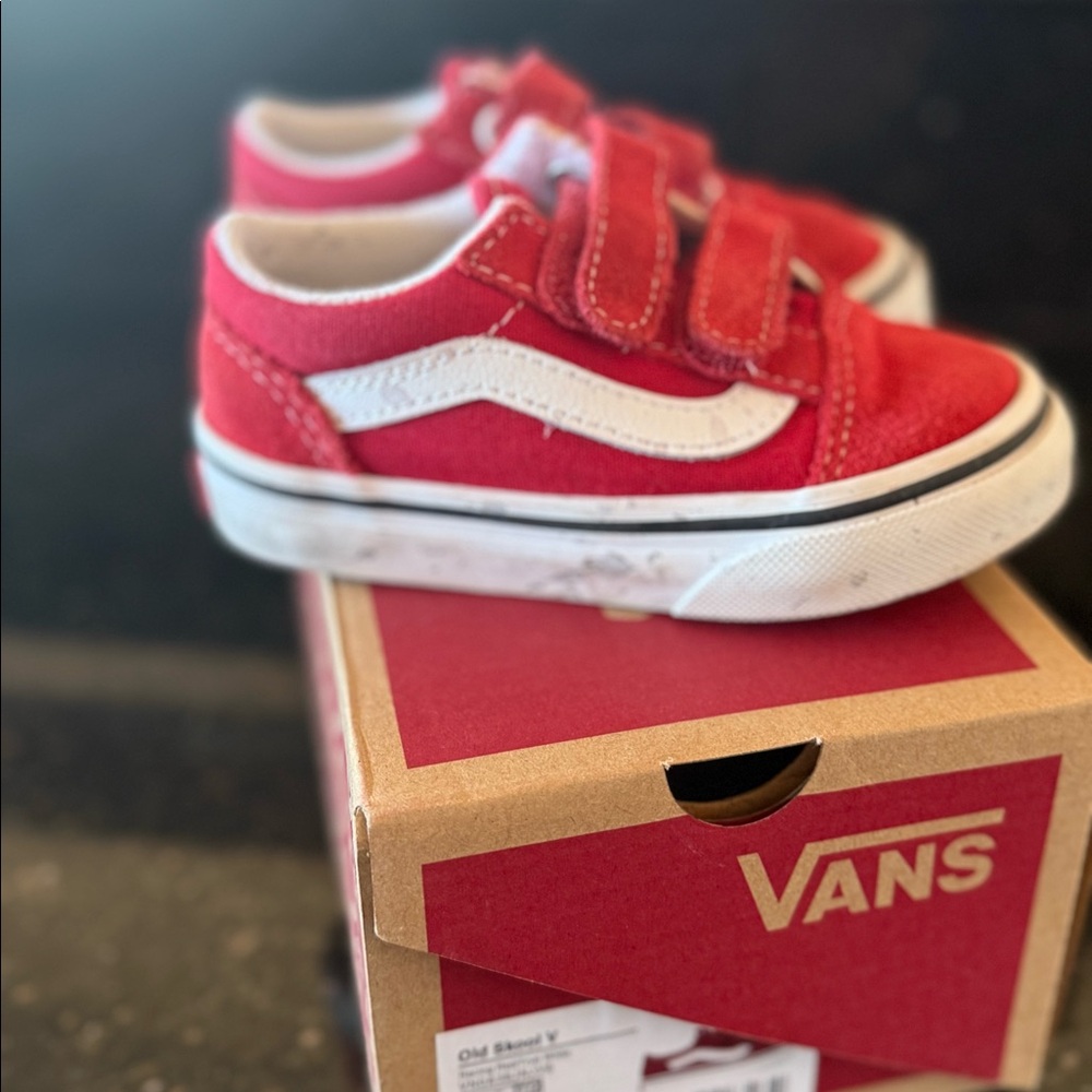 Red Old school VANS Toddler 6.5 - Picture 4 of 4